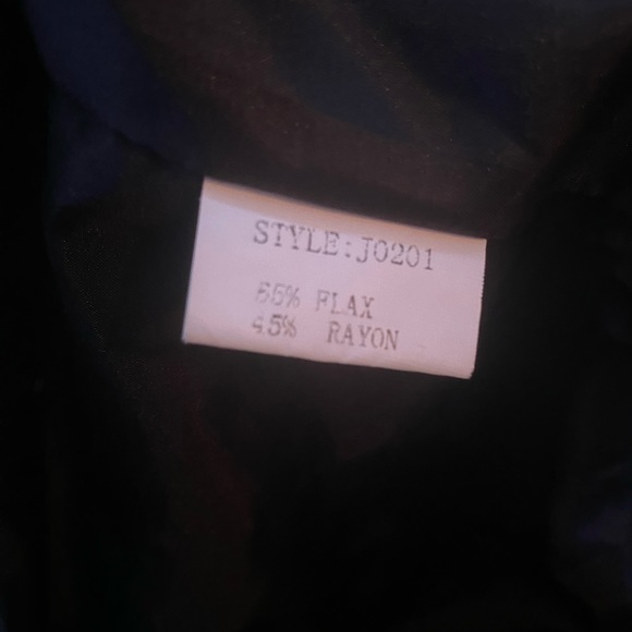 🔸SALE🔸 Black Blazer - Picture 8 of 9